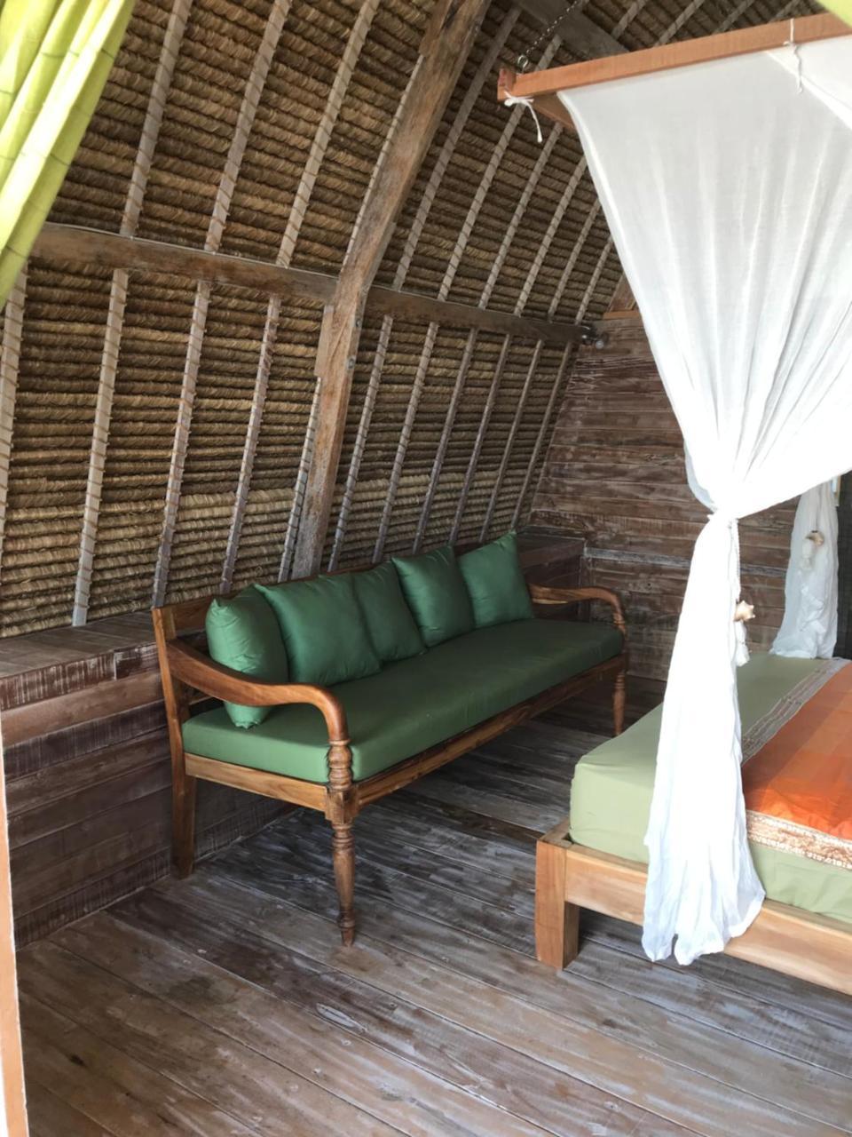 Alam Karang Hotel Gili Gede Exterior photo